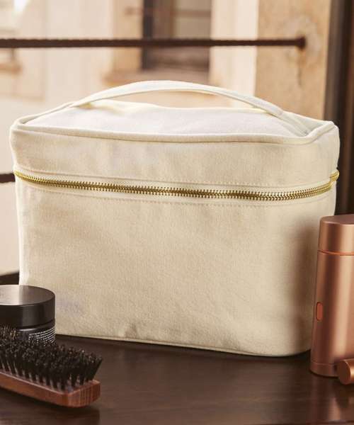 Canvas vanity case